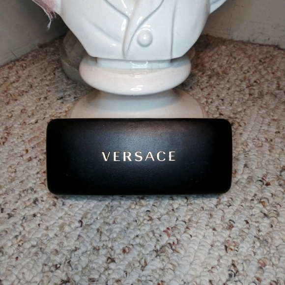 Versace Black & Gold Eyeglass Case - Picture 8 of 8
